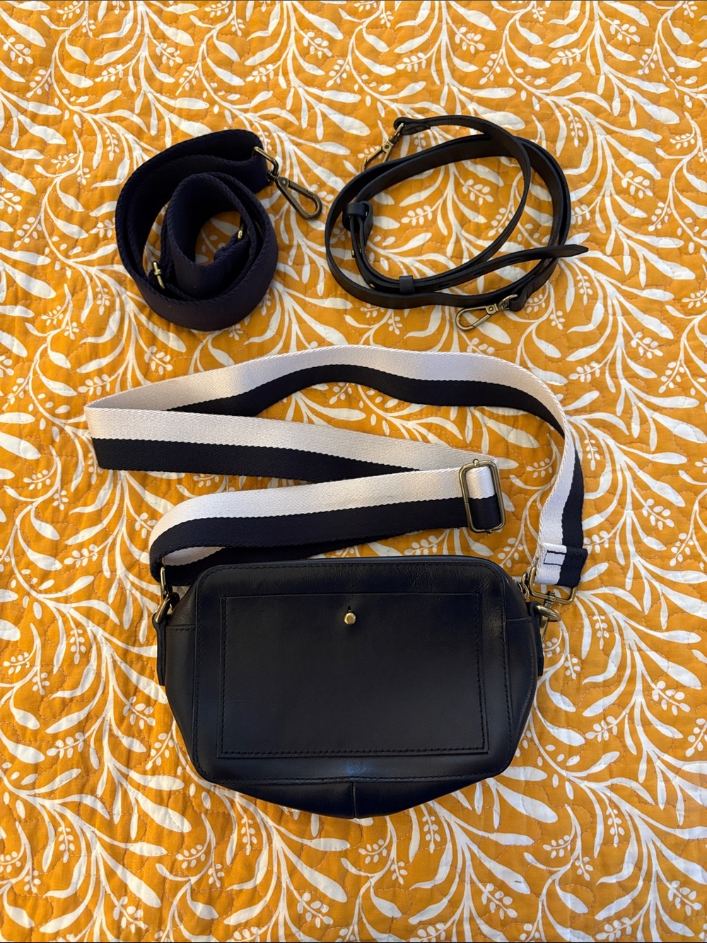 Madewell Transport Camera Bag w/ Three Straps in Black Leather